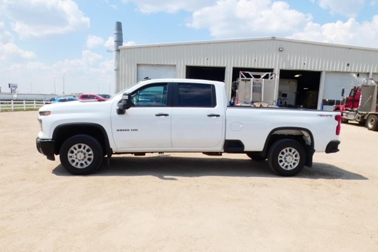 2024 Chevrolet Silverado 3500 Work Truck ALISON DIESEL w/Power cloth seats, BUC