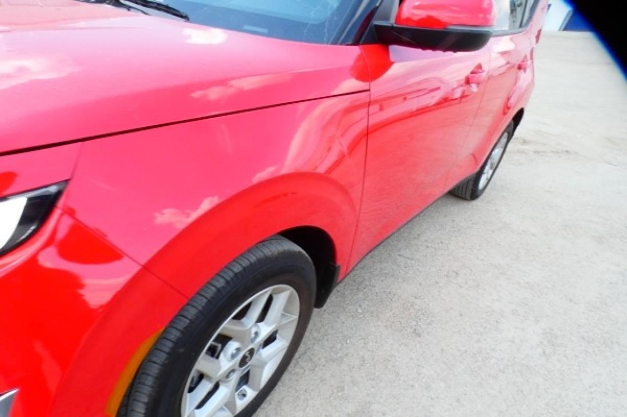 2025 Kia Soul EX w/Htd cloth, BUC - Photo #24