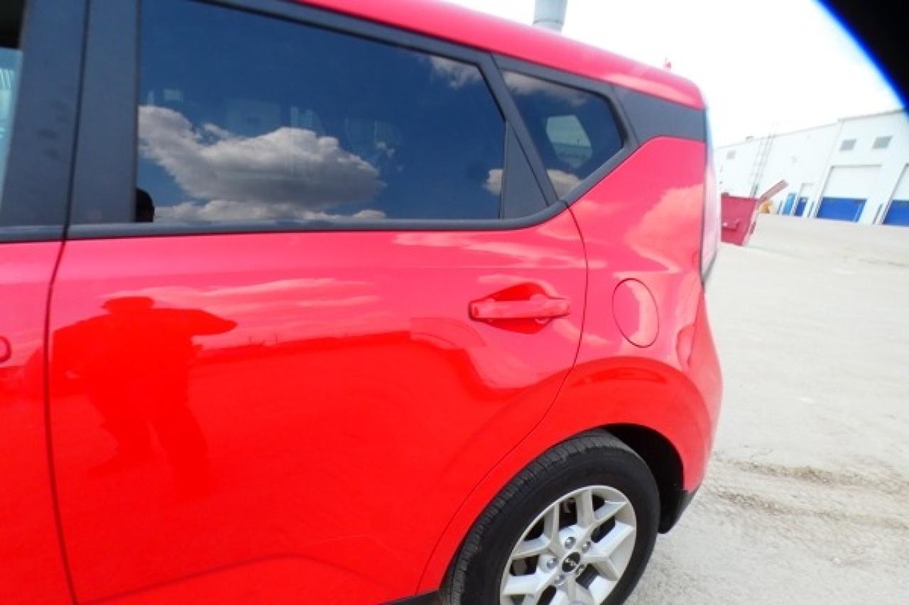2025 Kia Soul EX w/Htd cloth, BUC - Photo #22
