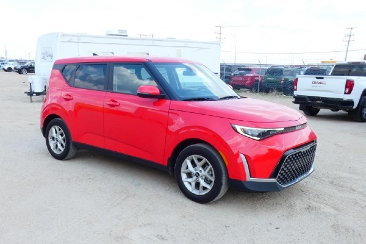 2025 Kia Soul EX w/Htd cloth, BUC - Photo #4