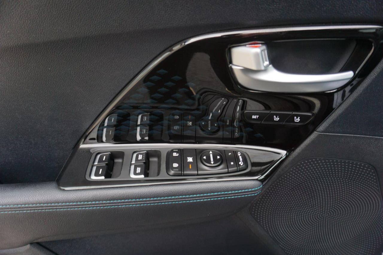 2020 Kia NIRO EV EX PREMIUM CERTIFIED *1 OWNER* CAMERA NAV BLUETOOTH LEATHER HEAT/COOL SUNROOF CRUISE ALLOYS - Photo #29