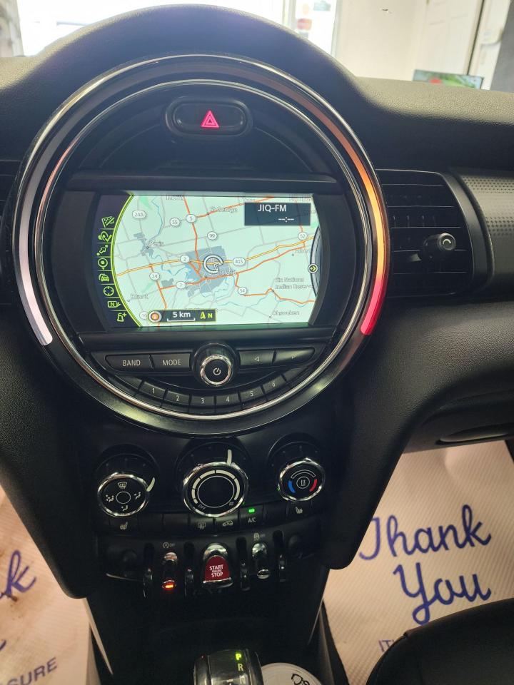 2018 MINI Cooper COOPER CLEAN CARFAX NO ACCIDENTS - Photo #16
