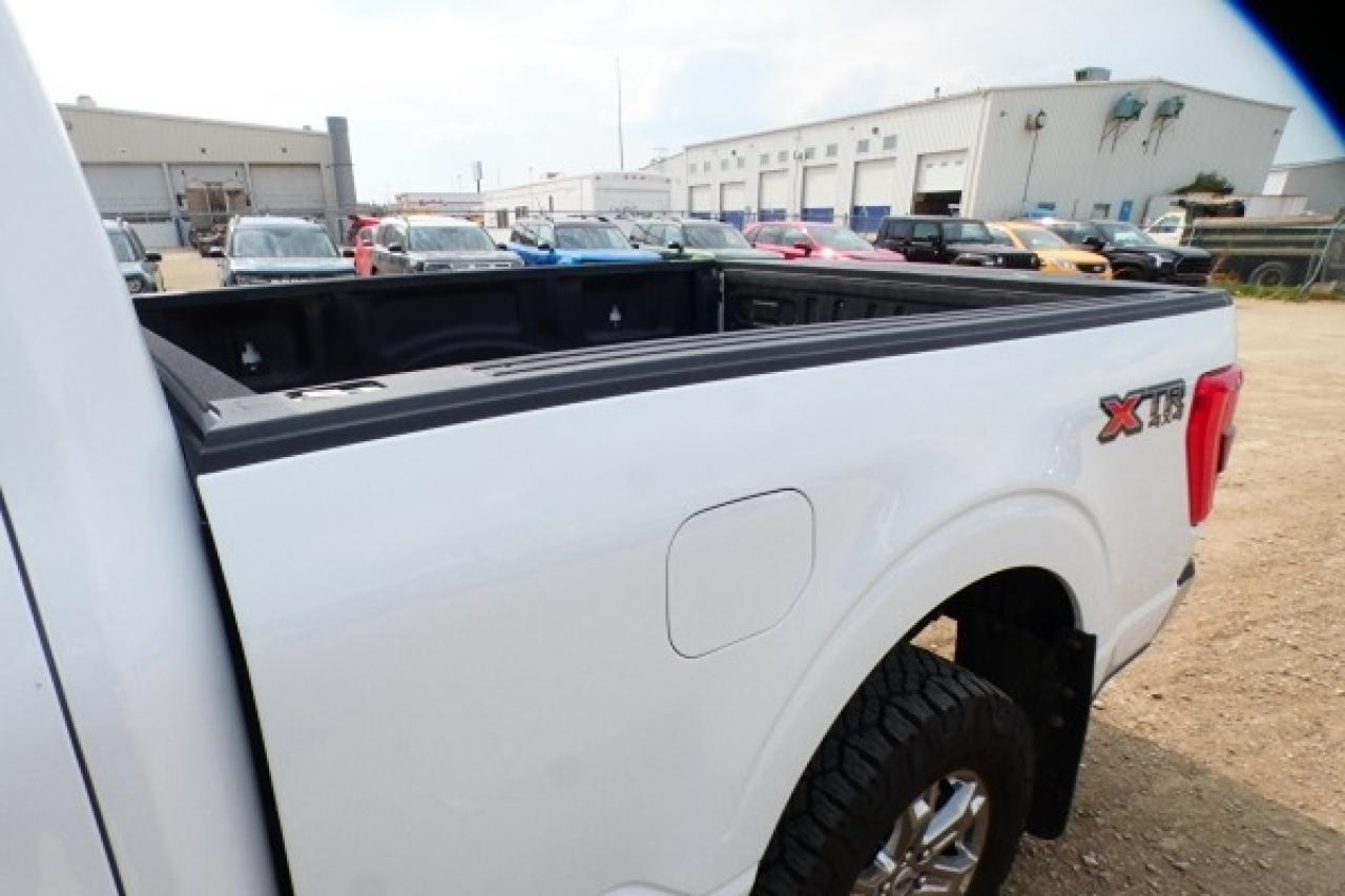 2023 Ford F-150 XLT w/Power cloth seats, NAV, BUC - Photo #16