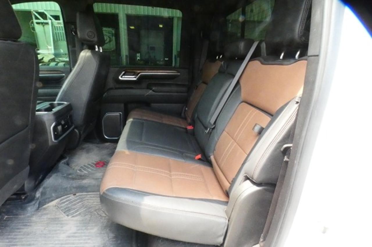 2024 Chevrolet Silverado 2500 High Country DURA DSL w/H&C L, S/R, NAV, BUC - Photo #9