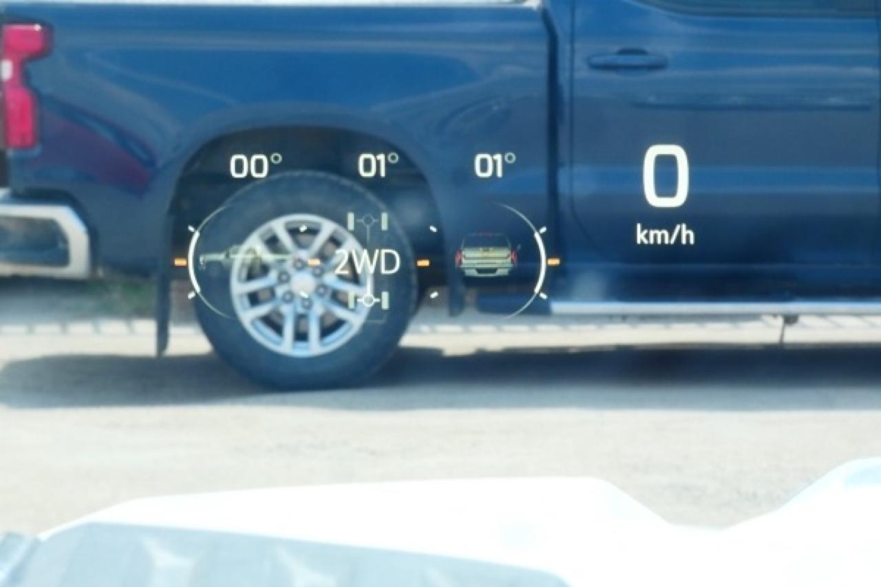 2024 Chevrolet Silverado 2500 High Country DURA DSL w/H&C L, S/R, NAV, BUC - Photo #16