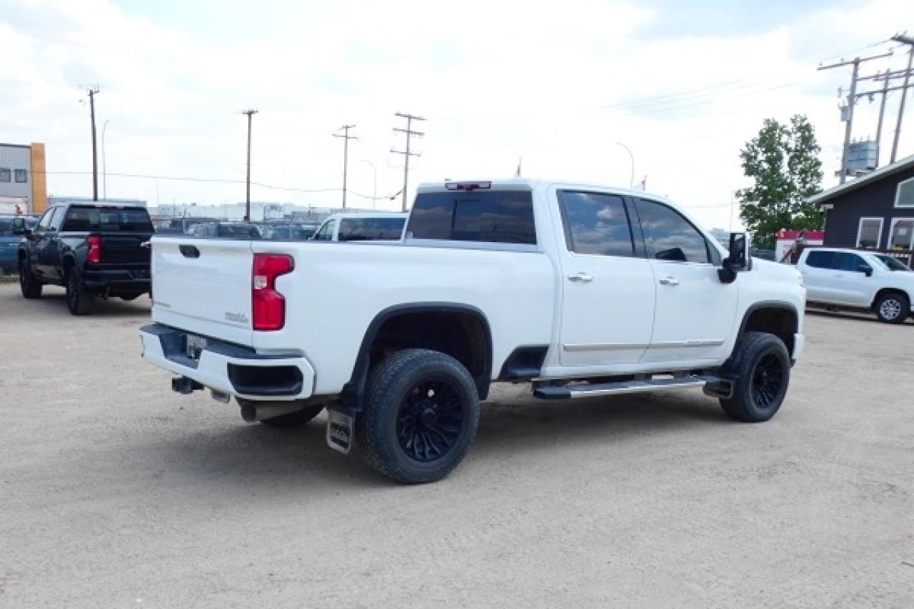 2024 Chevrolet Silverado 2500 High Country DURA DSL w/H&C L, S/R, NAV, BUC - Photo #6