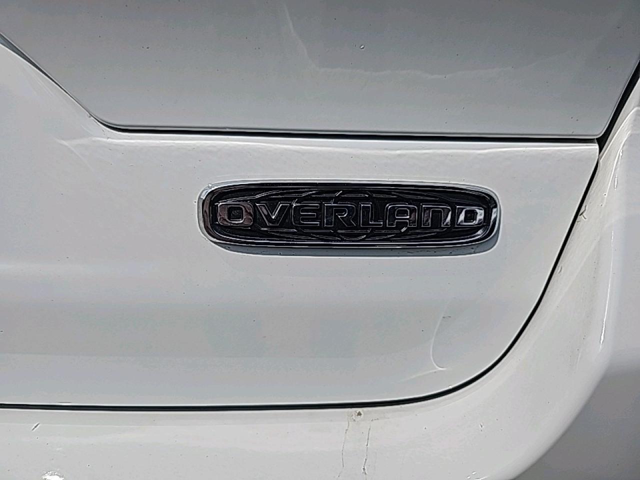 2022 Jeep Grand Cherokee Overland USED CAR YEAR END SALE!! Photo3