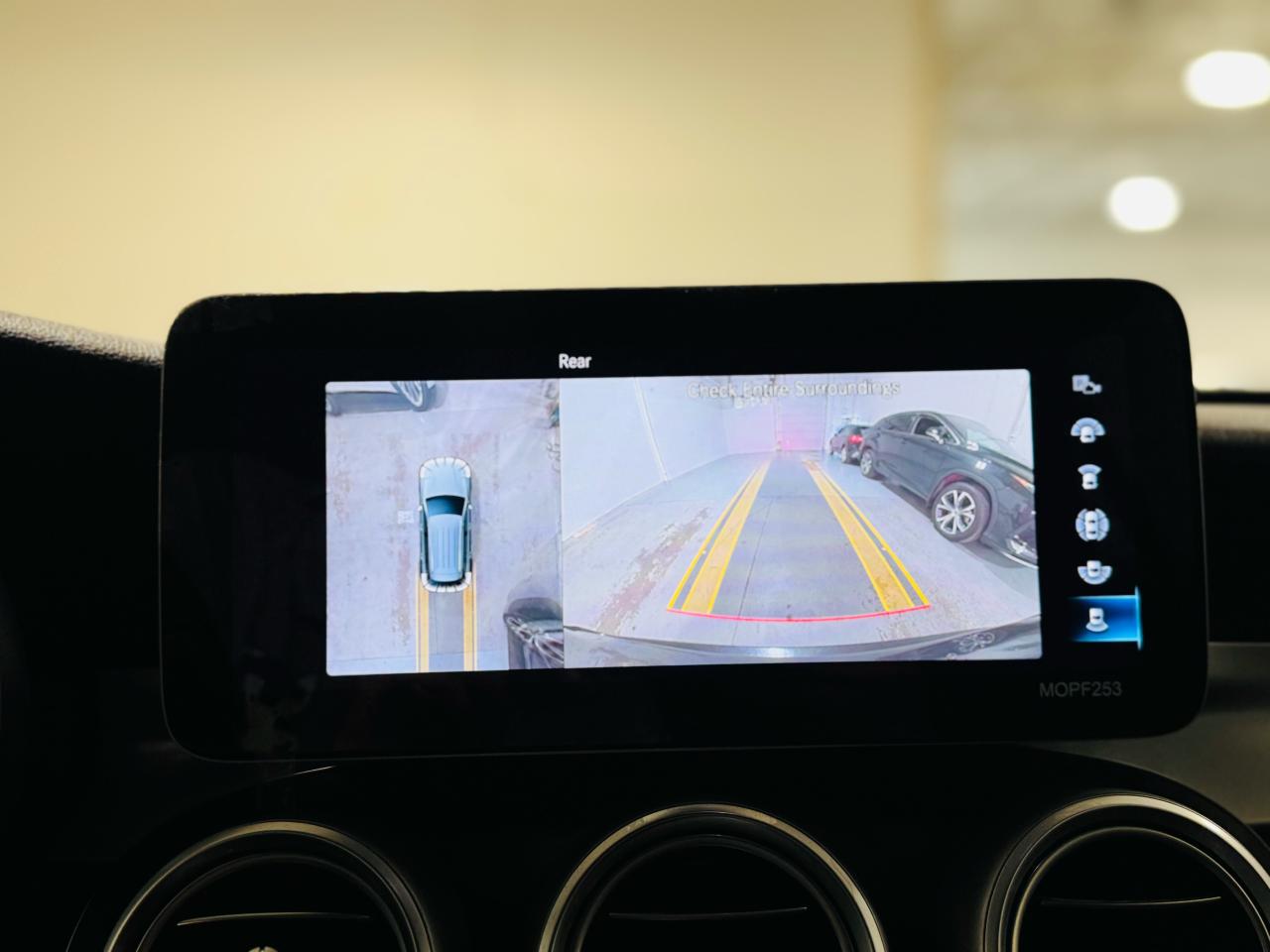 2020 Mercedes-Benz GLC 300 GLC 300 - Photo #17