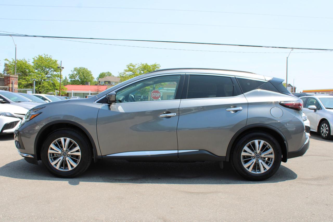 2023 Nissan Murano SV - Photo #5