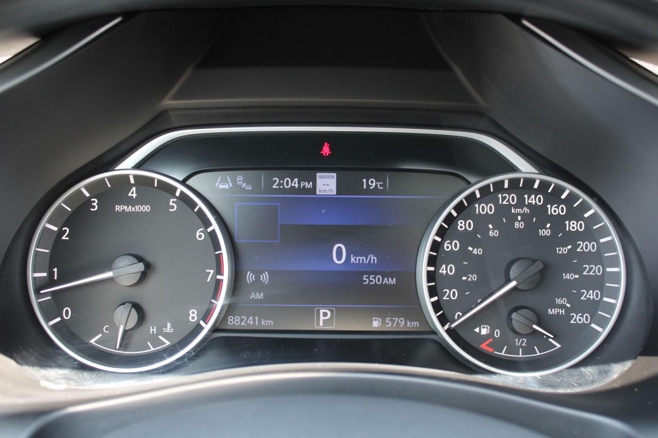 2023 Nissan Murano SV - Photo #9