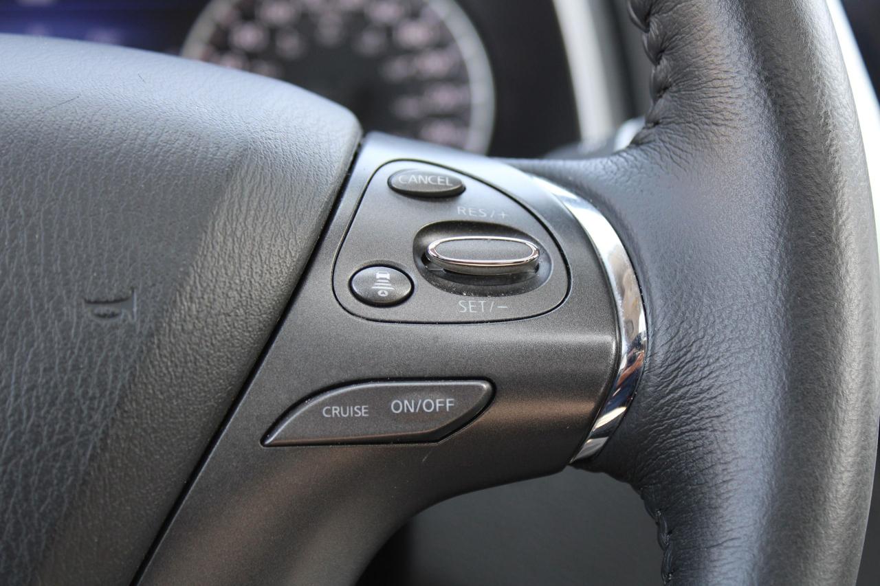 2023 Nissan Murano SV - Photo #11