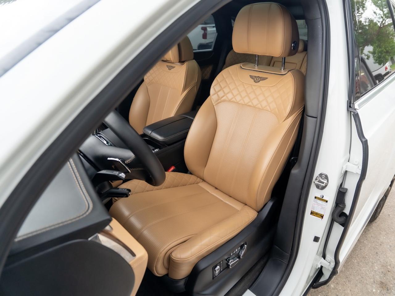 2017 Bentley Bentayga W12 First Edition Bentayga Photo18