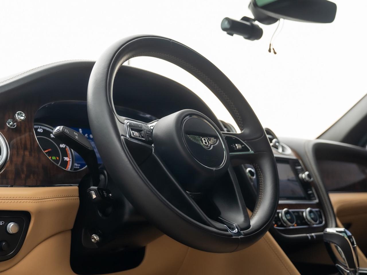 2017 Bentley Bentayga W12 First Edition Bentayga Photo13