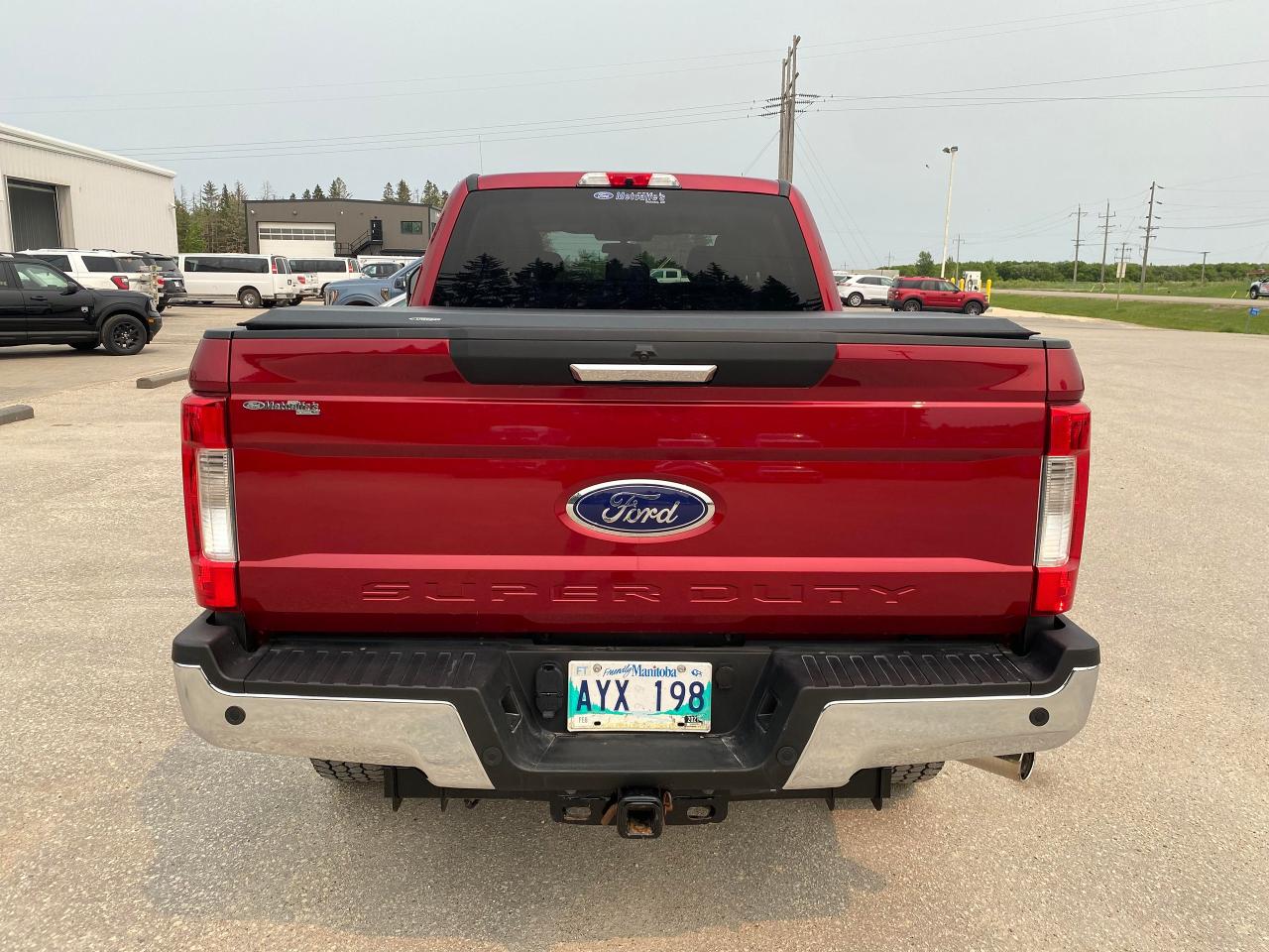 2018 Ford F-250 XLT - SNOW PLOW INCLUDED Photo5