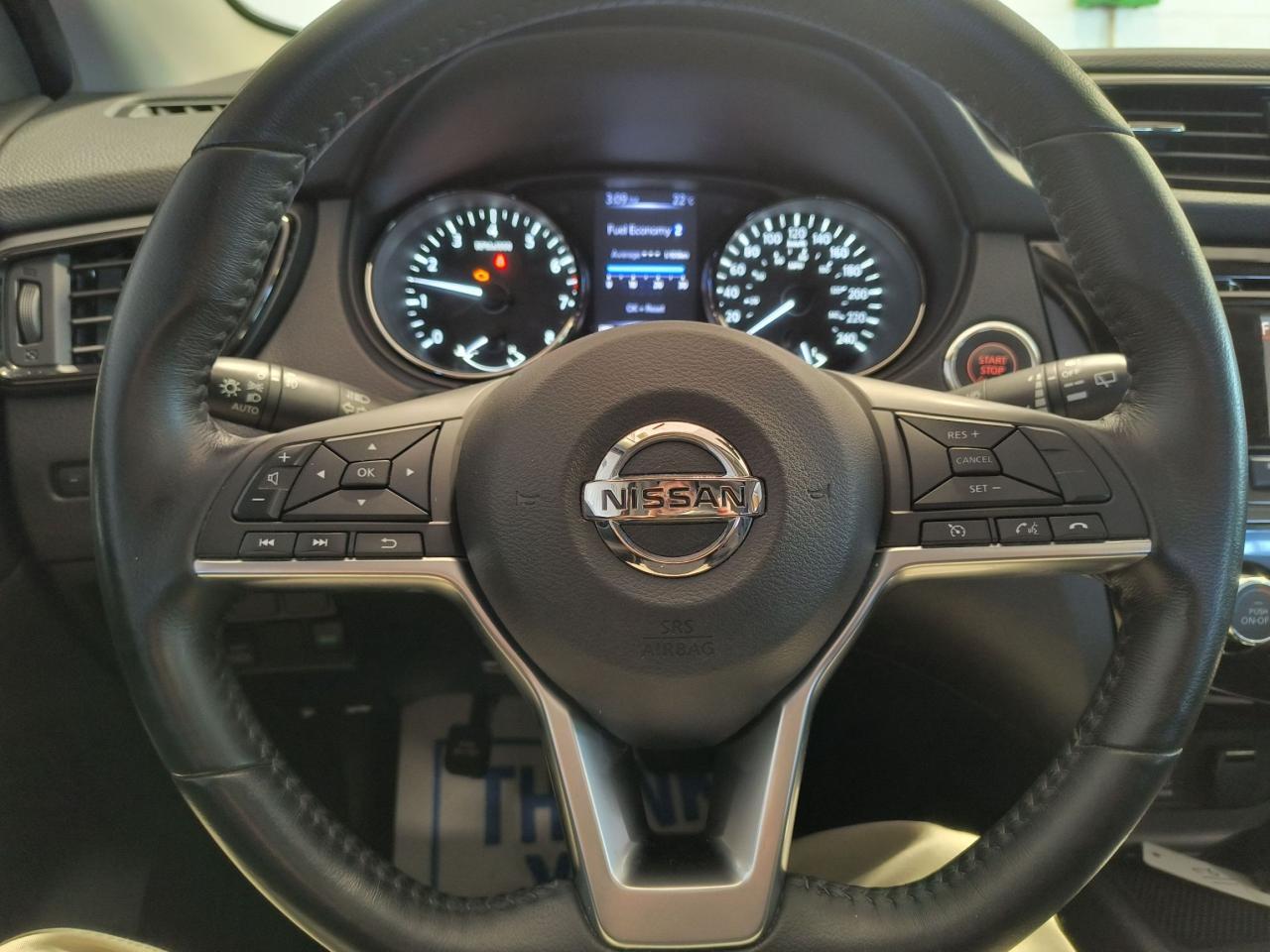 2018 Nissan Qashqai SV AWD Photo