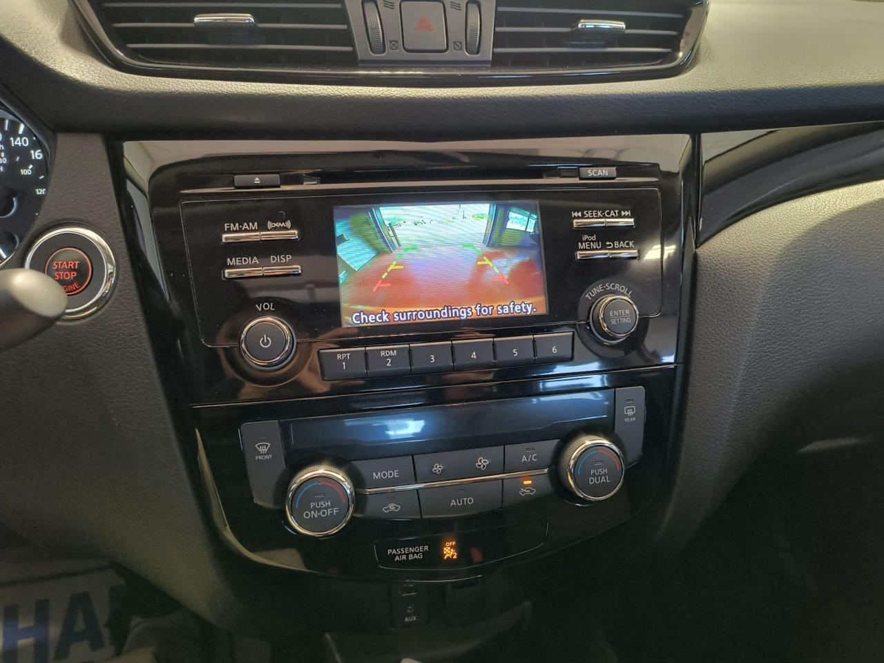 2018 Nissan Qashqai SV AWD Photo