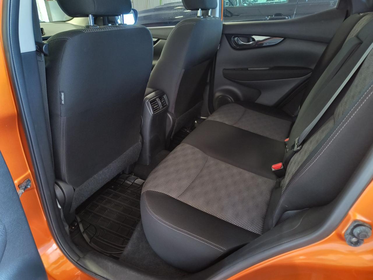 2018 Nissan Qashqai SV AWD Photo