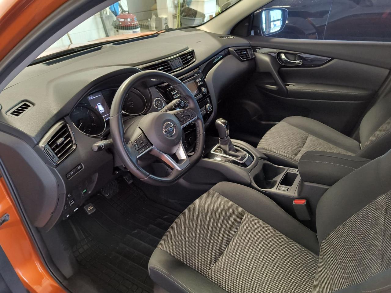 2018 Nissan Qashqai SV AWD Photo