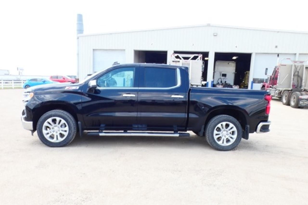 2023 Chevrolet Silverado 1500 LTZ Z71 w/H&C L, NAV, BUC