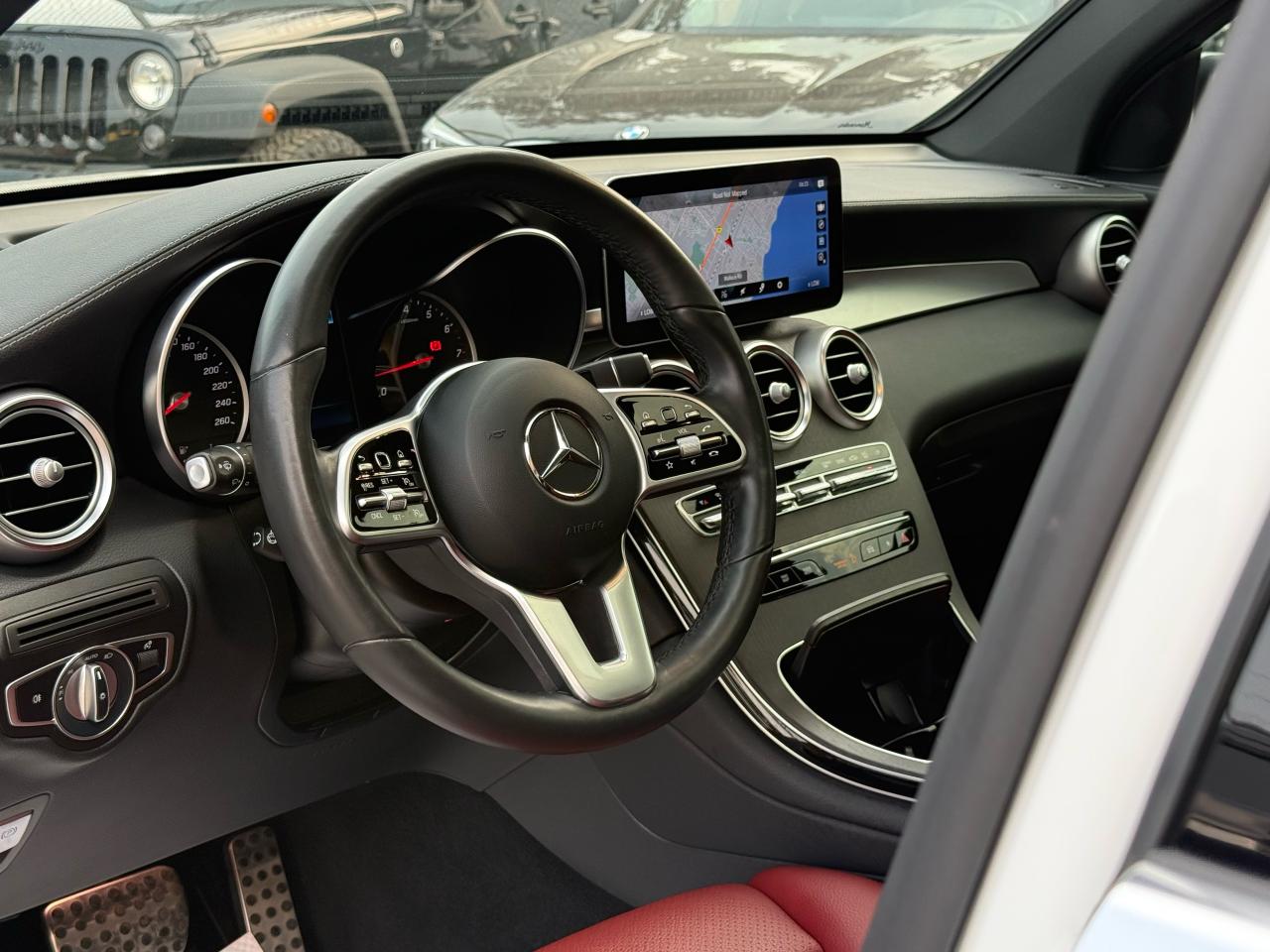 2022 Mercedes-Benz GLC-Class GLC 300 COUPE AMG|RED SEATS|NAVI|SUNROOF|BACKUP - Photo #6