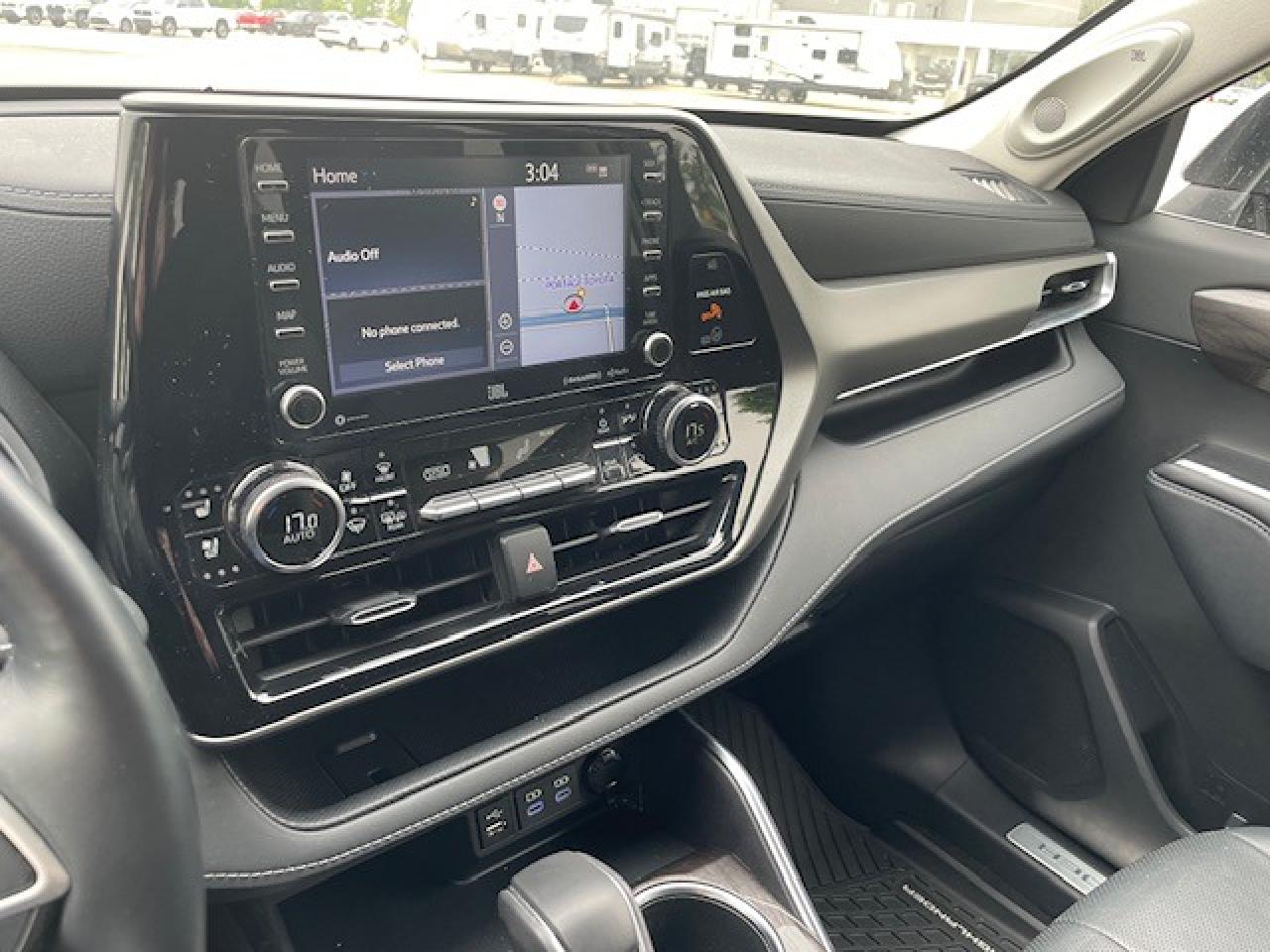 2022 Toyota Highlander Hybrid LIMITED Photo
