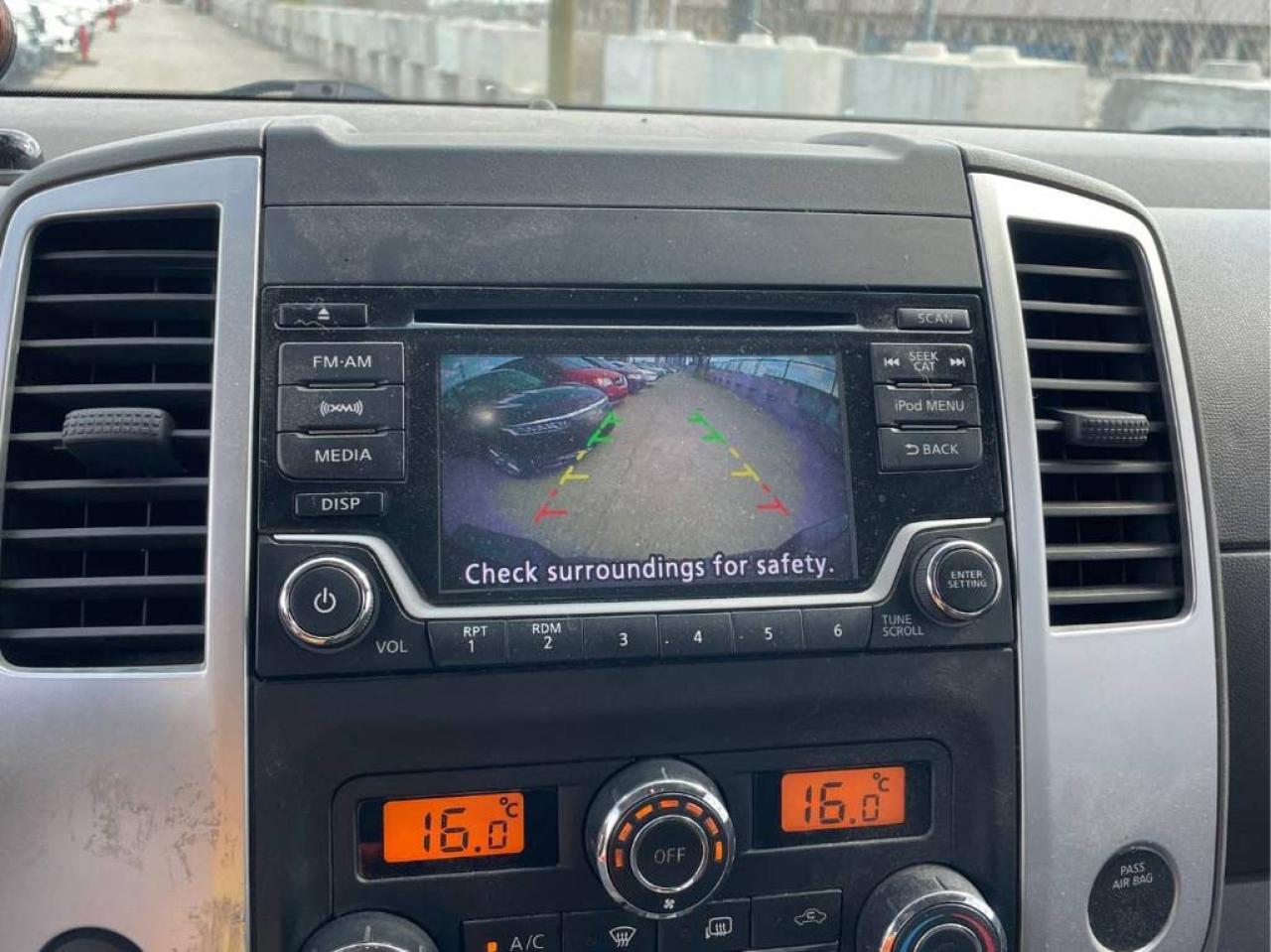 2018 Nissan Frontier SL Crew Cab LWB 5AT 4WD - Photo #6