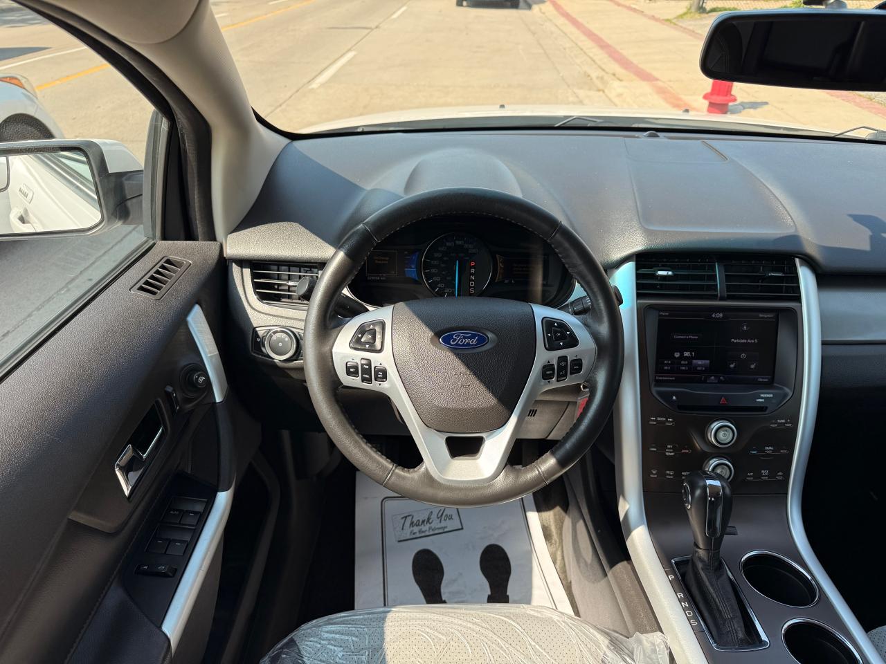 2013 Ford Edge SEL - Photo #18