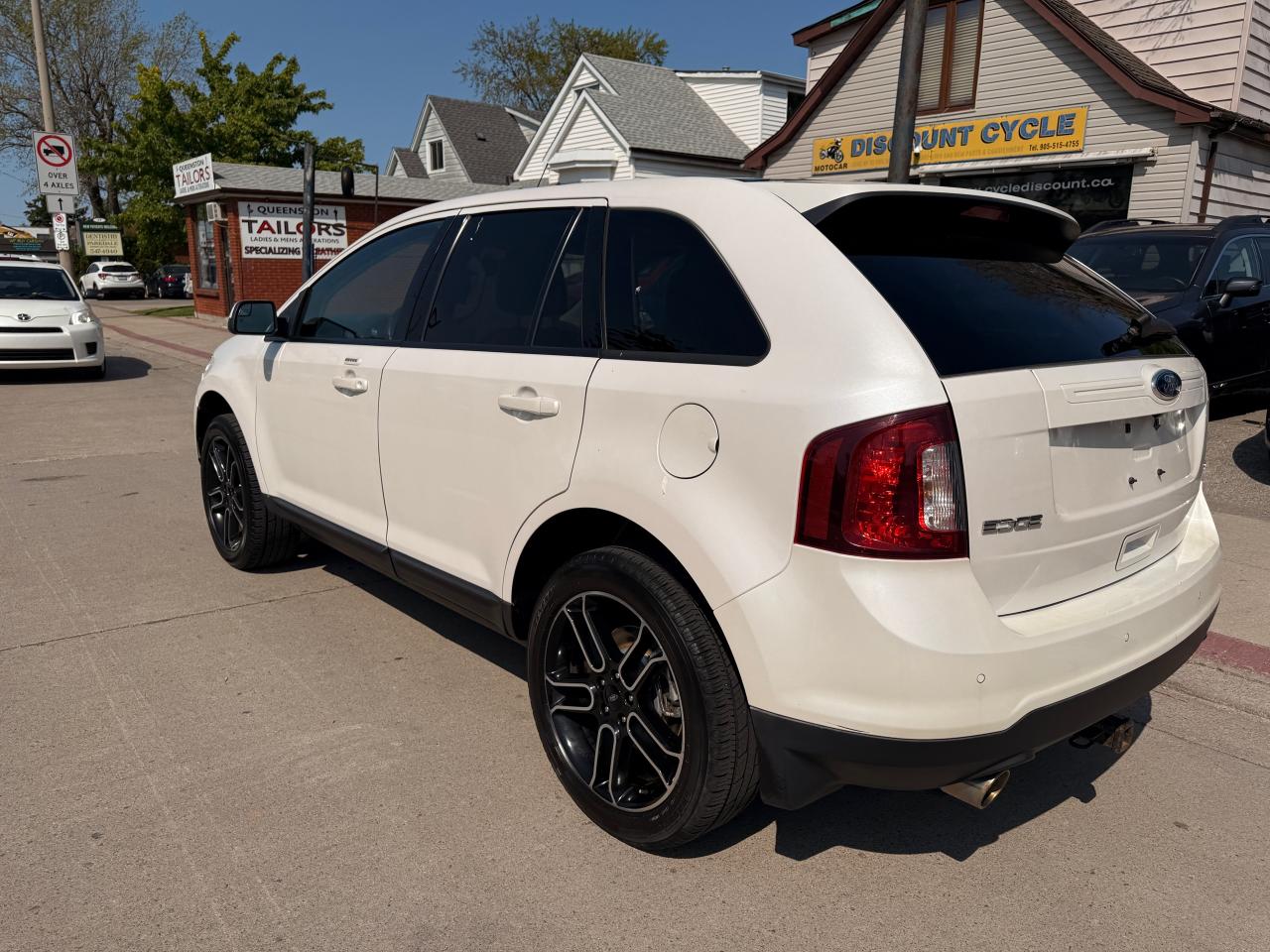 2013 Ford Edge SEL - Photo #13