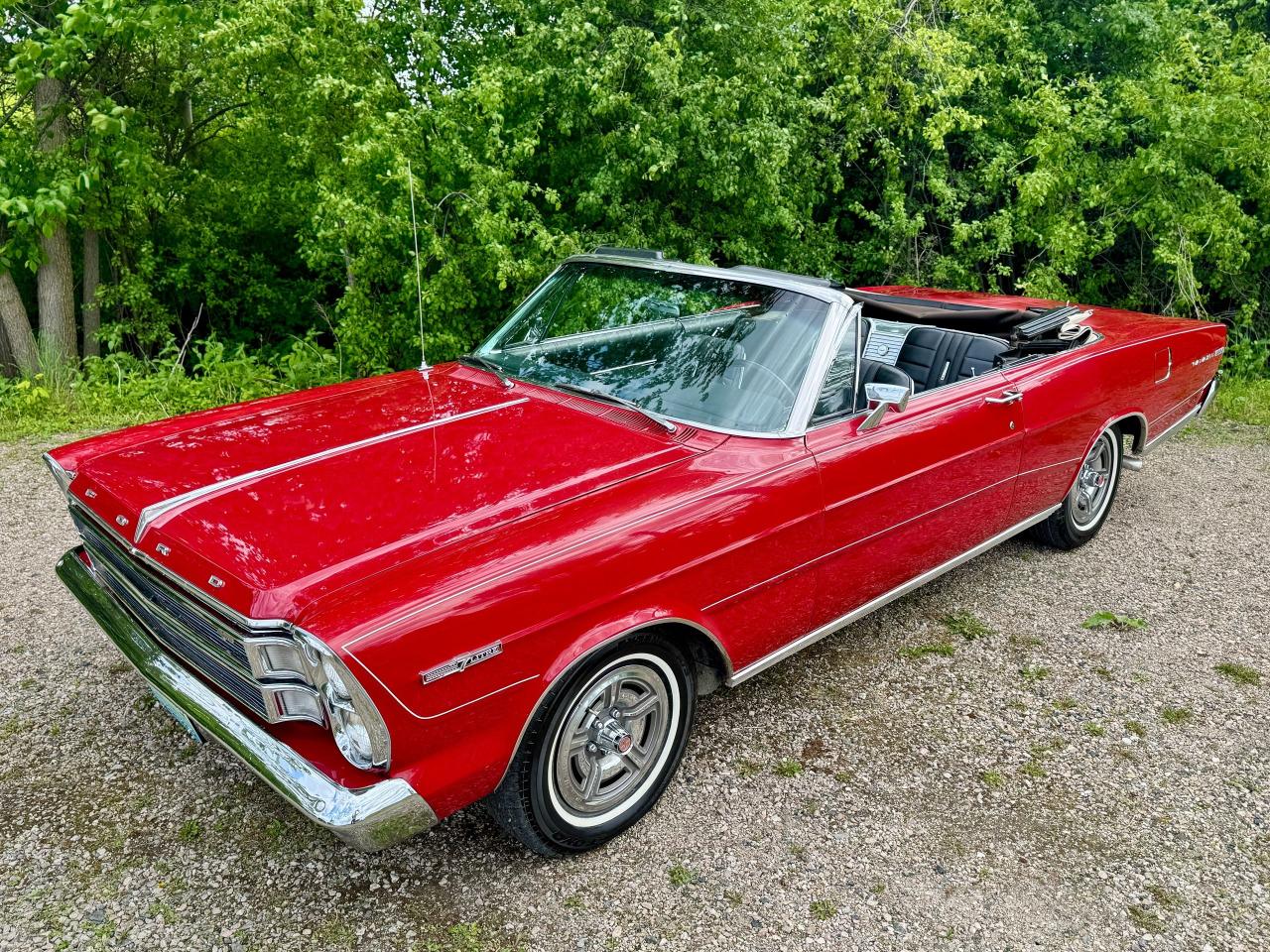 1966 Ford Galaxie XL 500 428 7.0L V8 - Photo #32