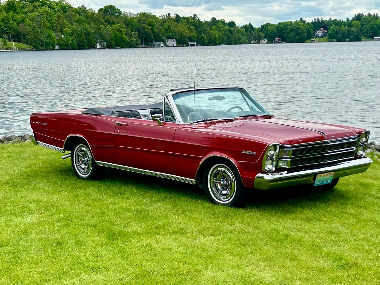 1966 Ford Galaxie XL 500 428 7.0L V8 - Photo #5