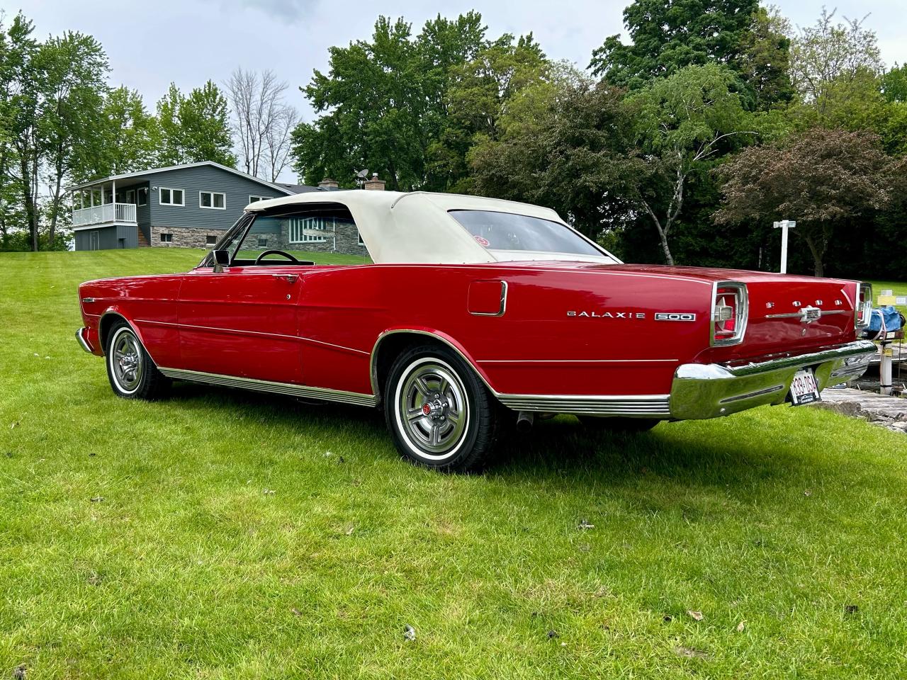 1966 Ford Galaxie XL 500 428 7.0L V8 - Photo #74