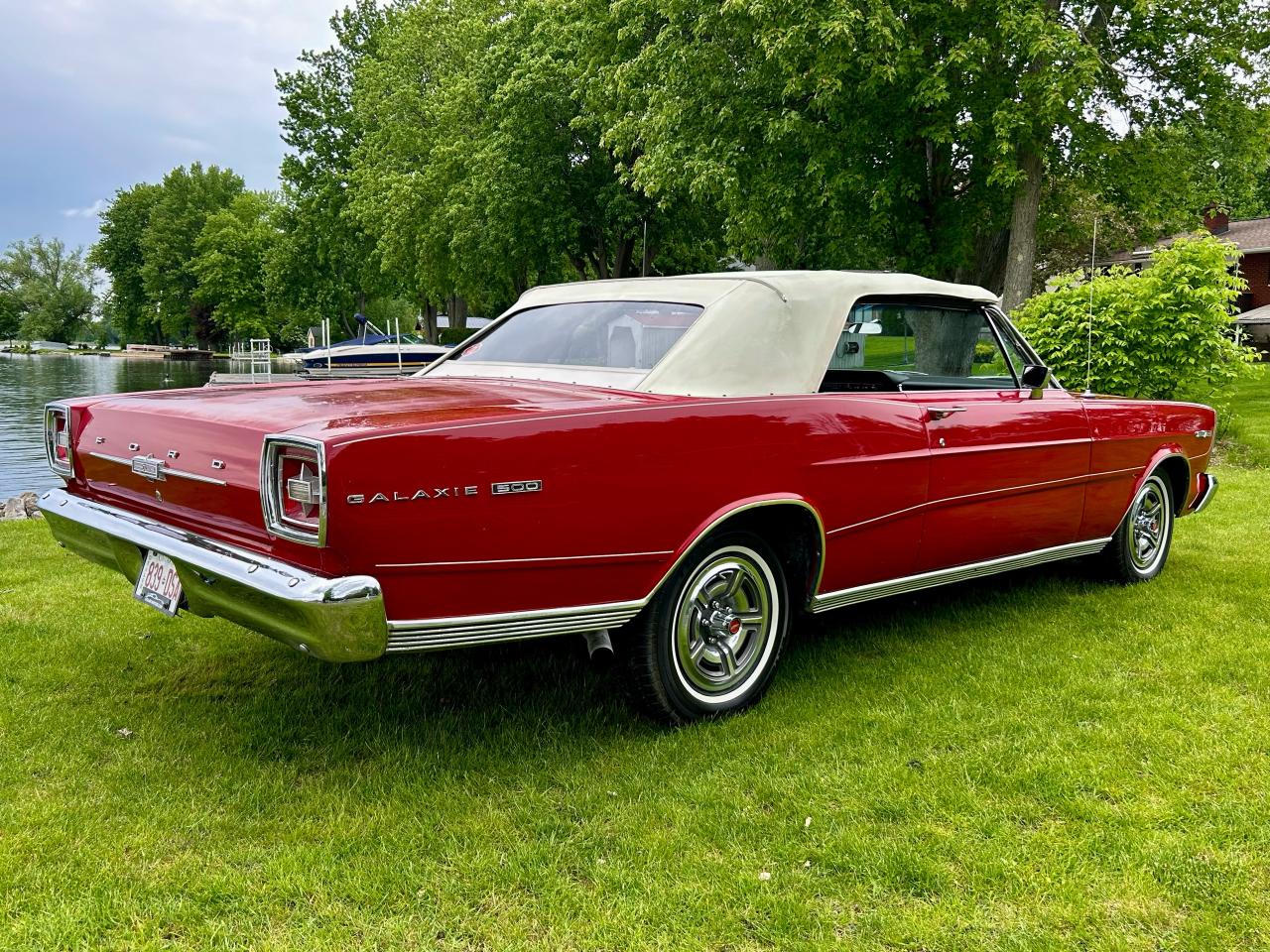 1966 Ford Galaxie XL 500 428 7.0L V8 - Photo #23
