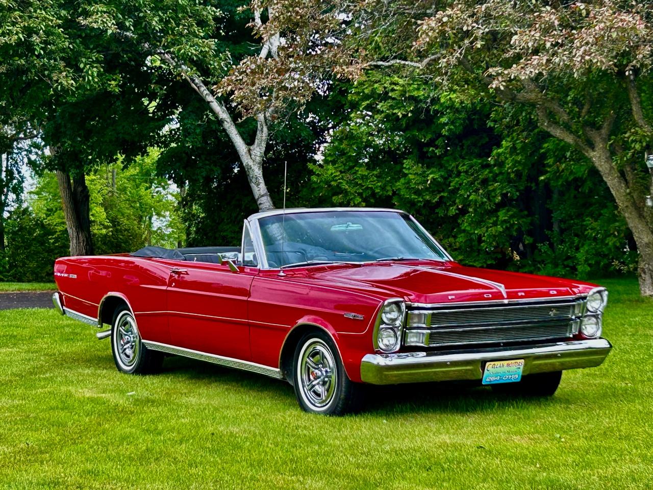 1966 Ford Galaxie XL 500 428 7.0L V8 - Photo #2