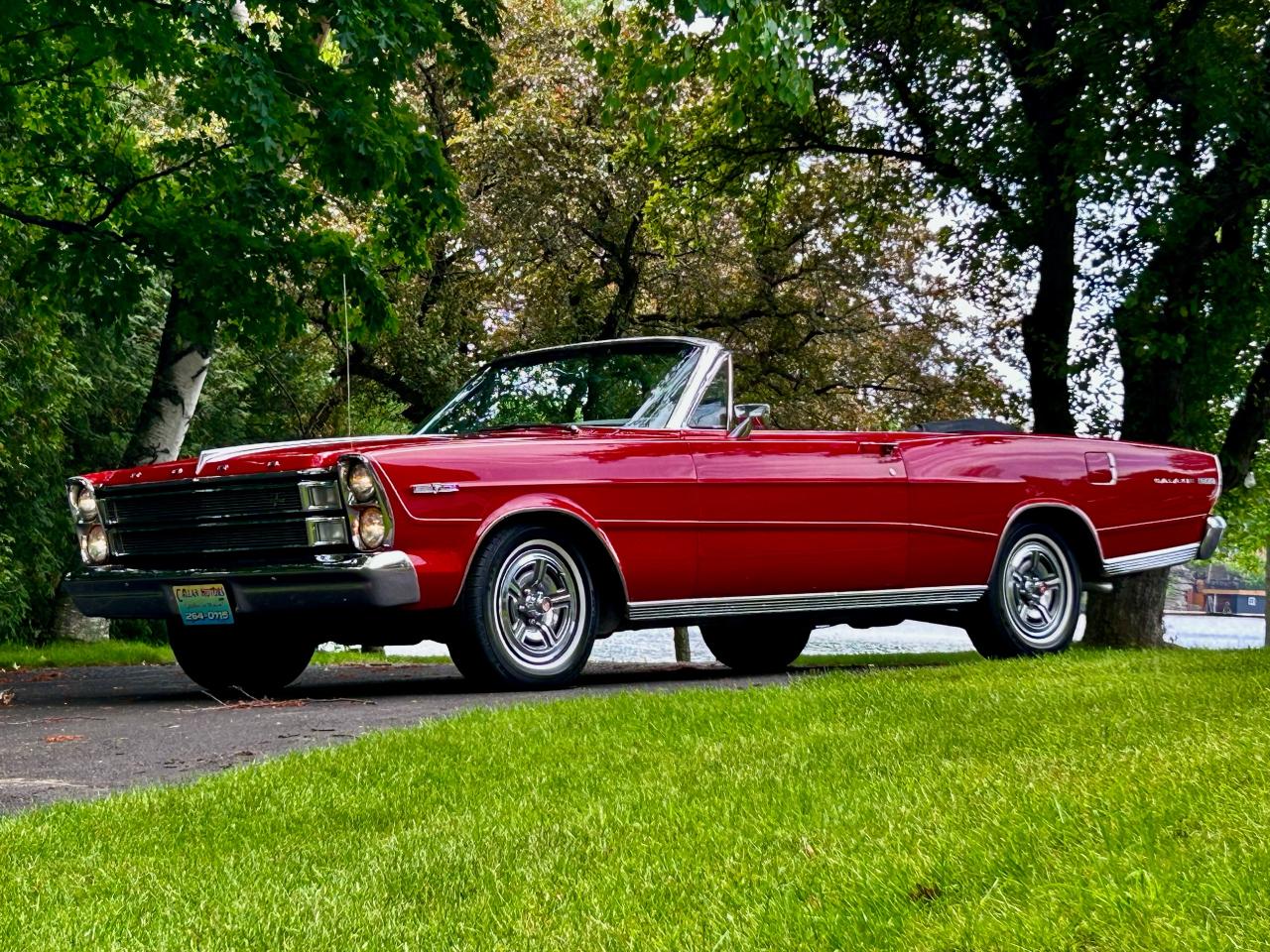 1966 Ford Galaxie XL 500 428 7.0L V8 - Photo #84
