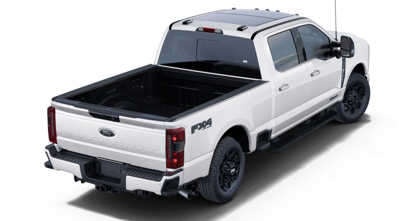 2025 Ford F-250 Super Duty SRW LARIAT 4WD Crew Cab 6.75' Photo2
