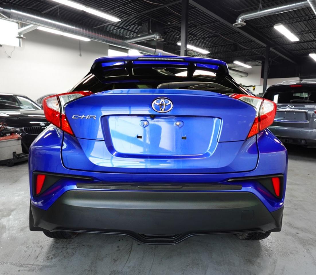 2019 Toyota C-HR XLE MODEL,NO ACCIDENT ,SERVICE  RECORDS.LOW KM Photo4