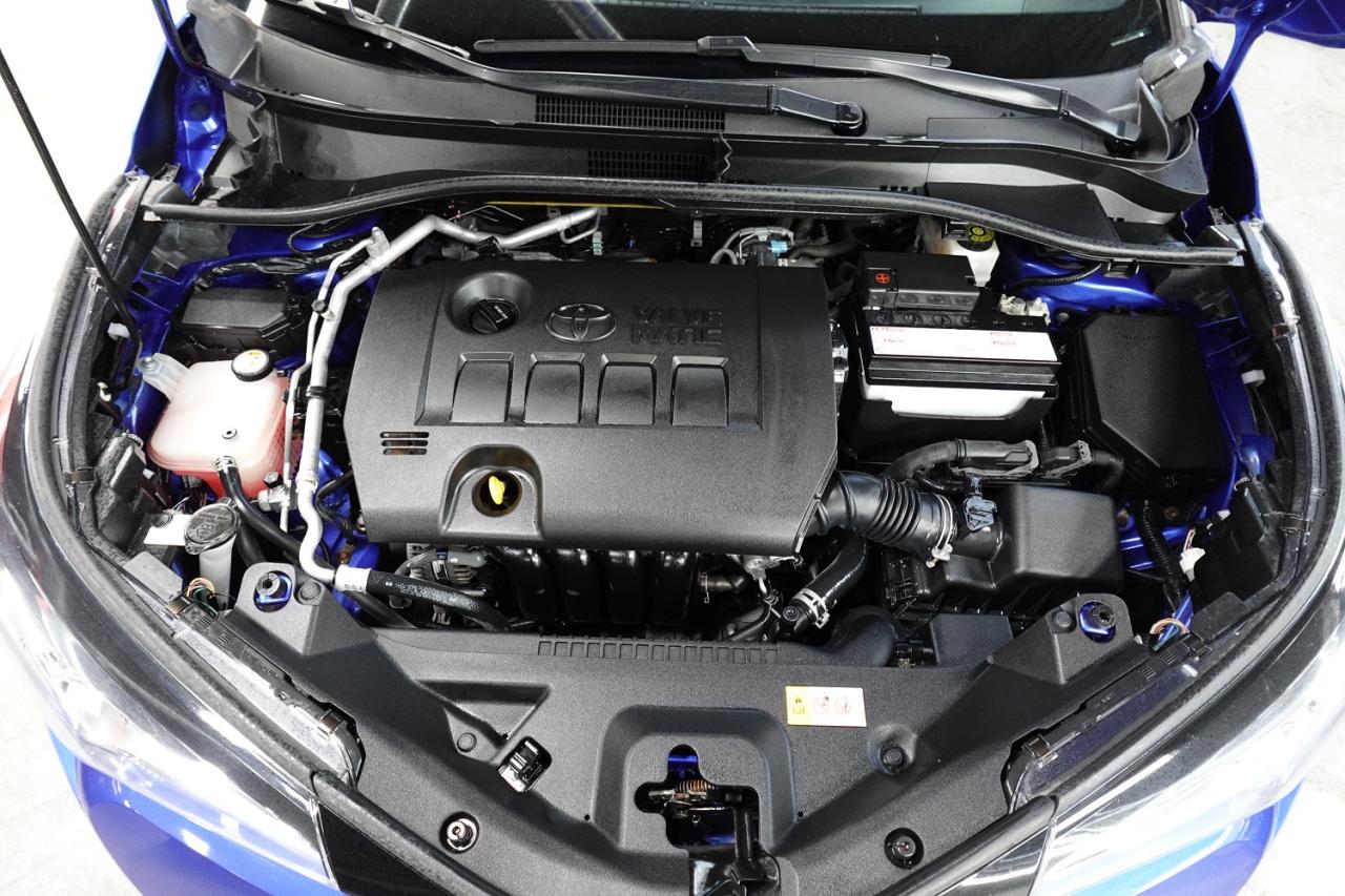 2019 Toyota C-HR XLE MODEL,NO ACCIDENT ,SERVICE  RECORDS.LOW KM - Photo #32