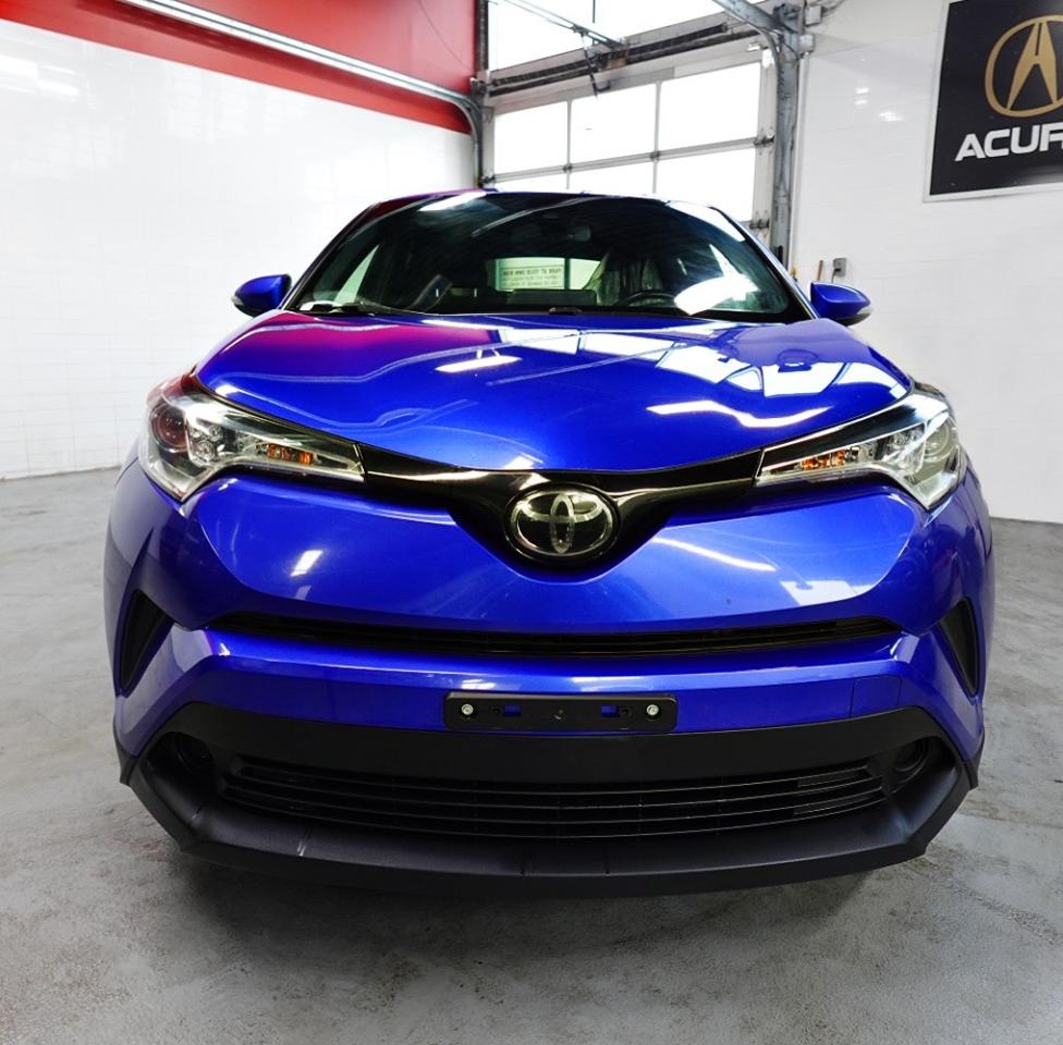 2019 Toyota C-HR XLE MODEL,NO ACCIDENT ,SERVICE  RECORDS.LOW KM - Photo #2