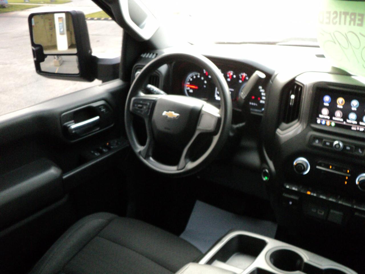 2024 Chevrolet Silverado 2500 Custom CrewCab 4WD Z71 6.6L8cylGas 6'10"Box 159"WB - Photo #12