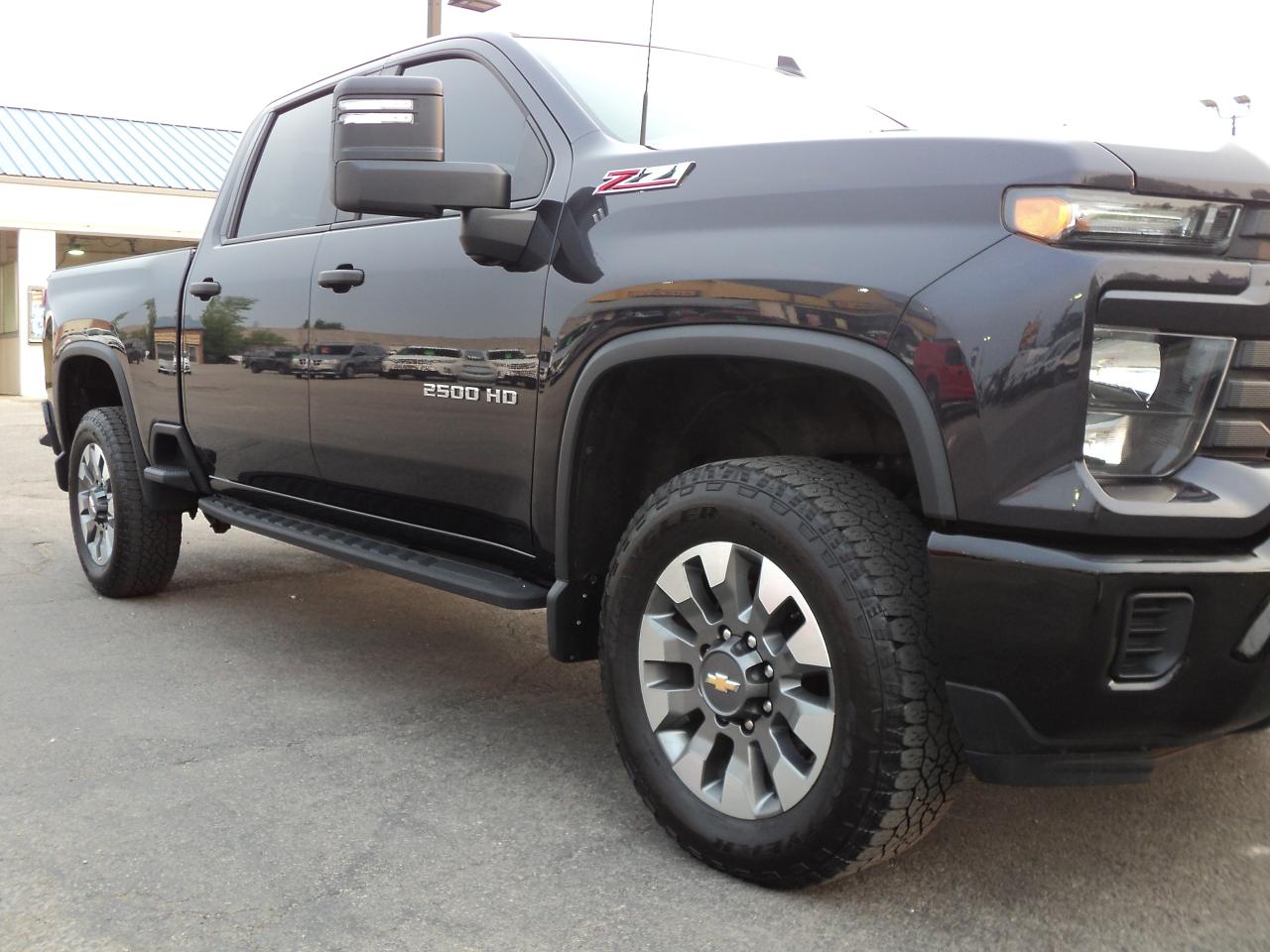 2024 Chevrolet Silverado 2500 Custom CrewCab 4WD Z71 6.6L8cylGas 6'10"Box 159"WB - Photo #22