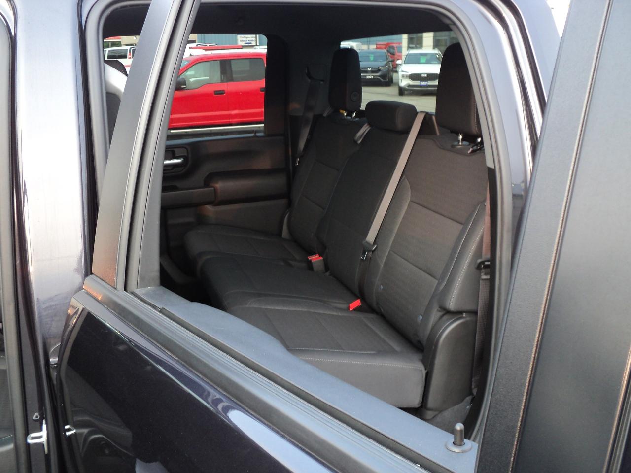 2024 Chevrolet Silverado 2500 Custom CrewCab 4WD Z71 6.6L8cylGas 6'10"Box 159"WB - Photo #16