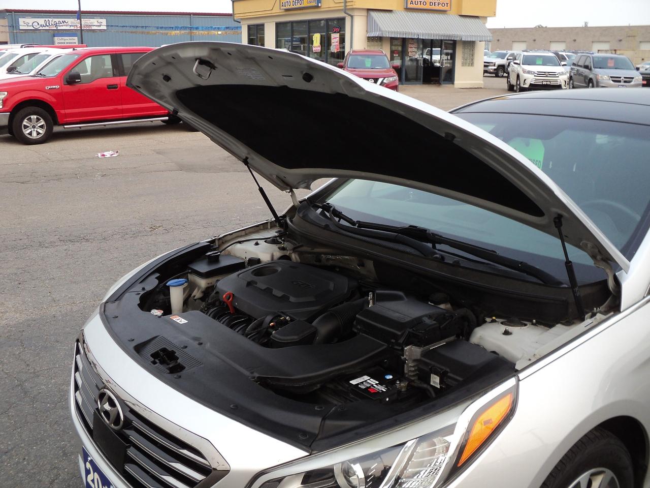 2016 Hyundai Sonata Limited2.4L4cylPanoramicRoofNavLeatherHeatedCooled - Photo #32