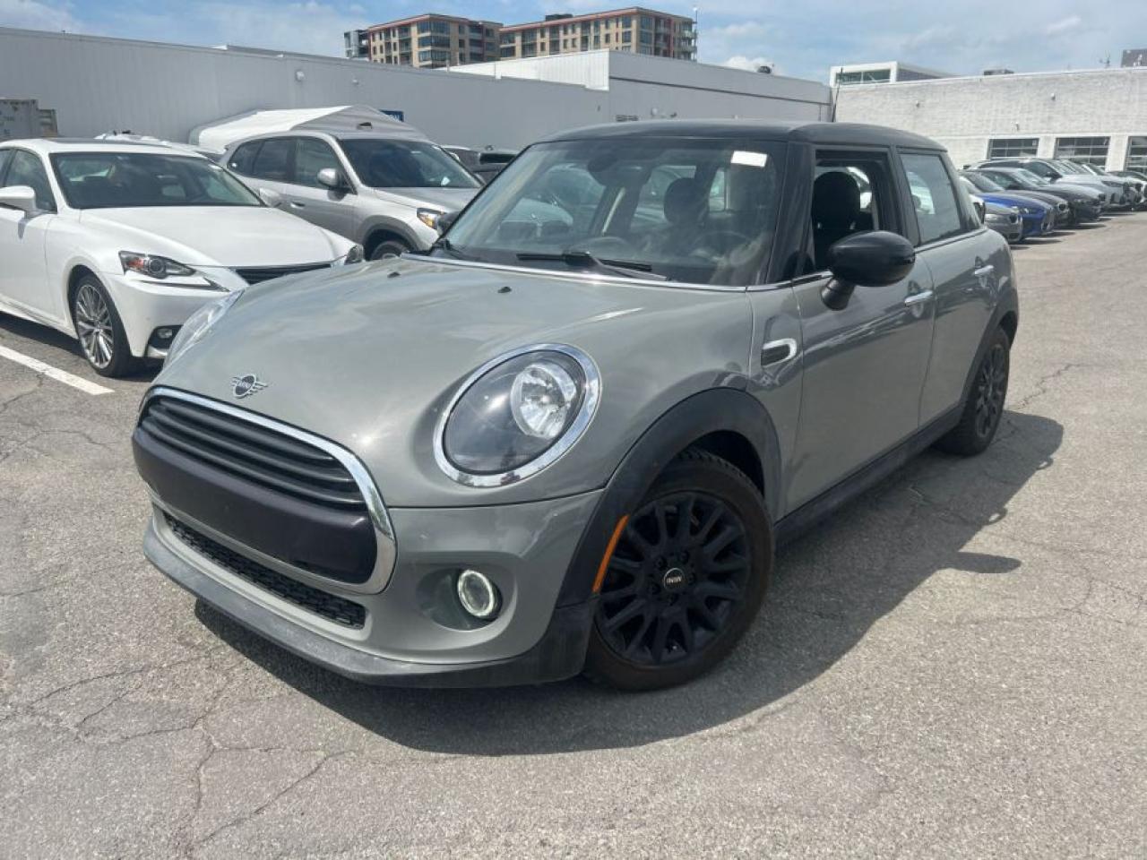 2021 MINI HARDTOP 4 DOOR LEATHER/NAVIGATION/SUNROOF/AUTO/COMING SOON!! - Photo #1