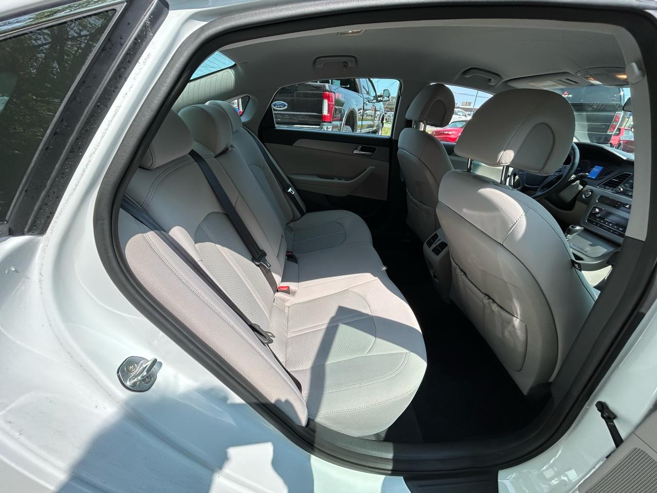 2015 Hyundai Sonata 2.4L GLS - Photo #19