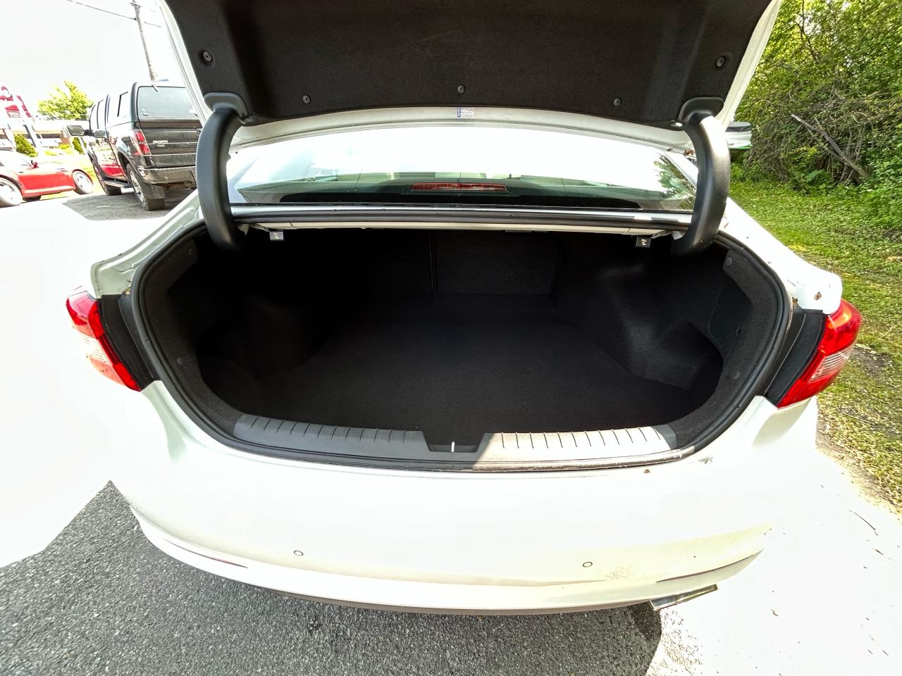 2015 Hyundai Sonata 2.4L GLS - Photo #24
