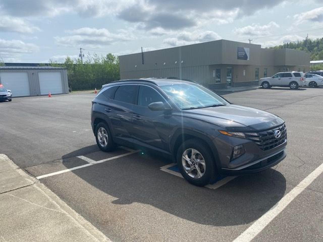2022 Hyundai Tucson Preferred - Photo #6