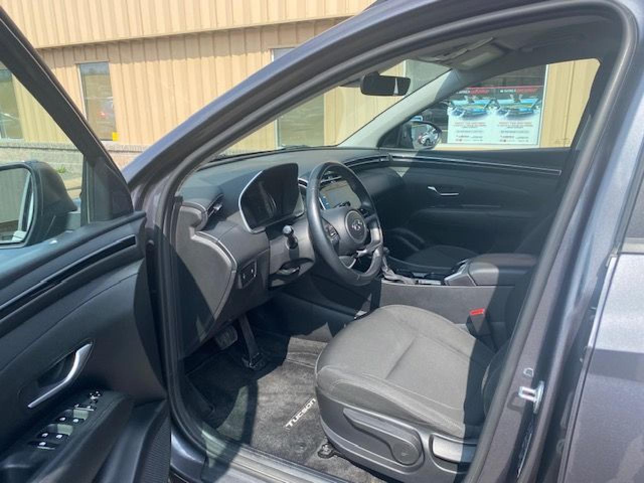 2022 Hyundai Tucson Preferred - Photo #8
