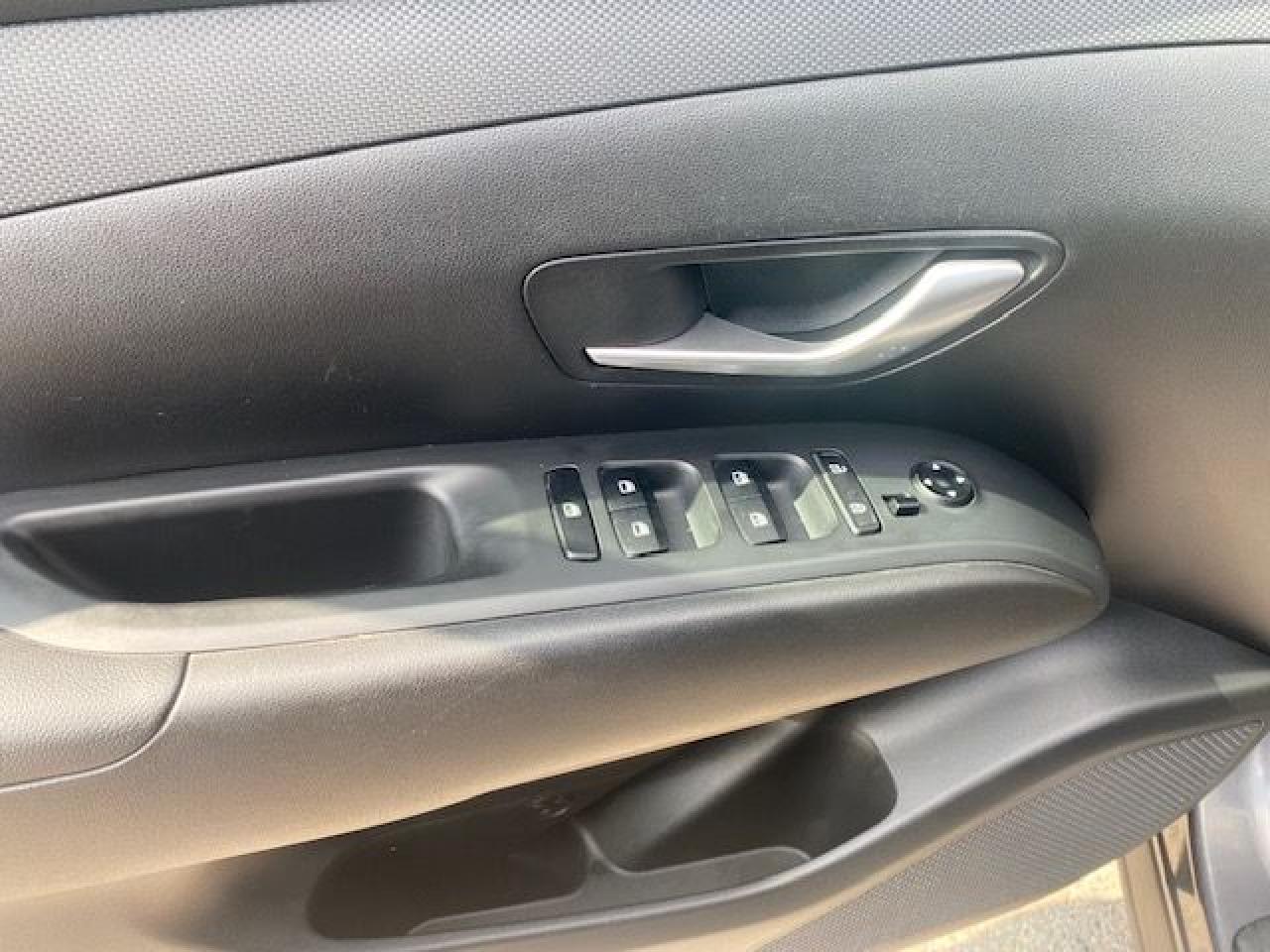 1748910065816