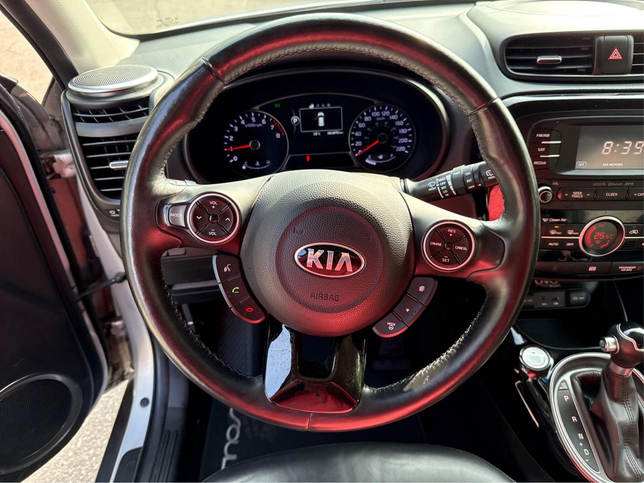 2014 Kia Soul SX - Photo #14