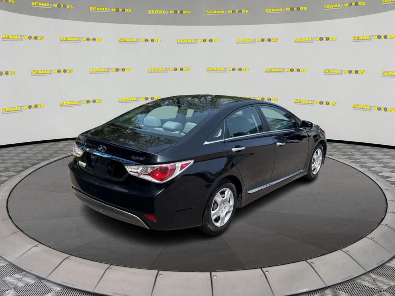 2014 Hyundai Sonata Hybrid - Photo #3
